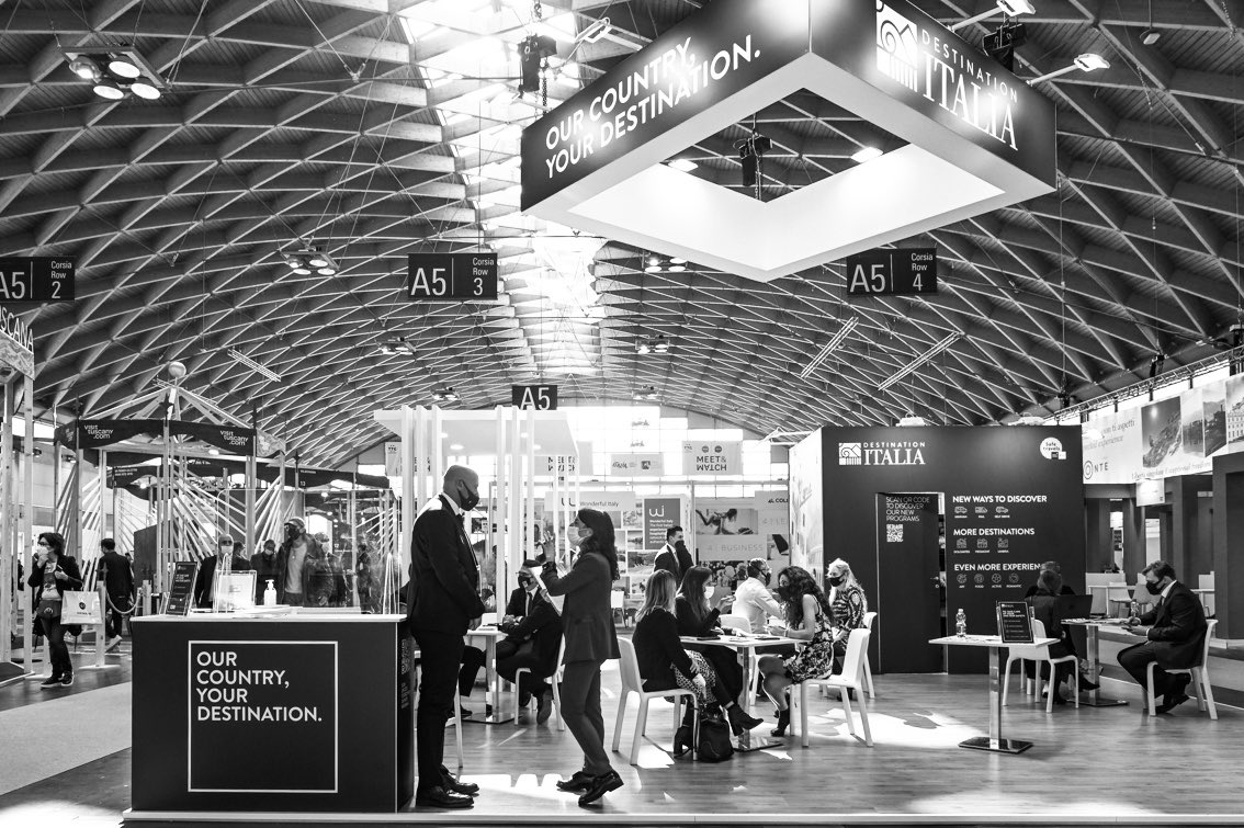 IEGexpo's tweet photo. Our country, your destination.
Ripartiamo dall’Italia, raccontiamoci al mondo.
Nuove logiche, nuove rotte, nuovi strumenti, nuovi mercati. Il momento è complesso e sfidante, è nostro compito cogliere le opportunità che si celano @_MiBACT
#ttg2020 #sun2020 #sia2020 #ibe2020 https://t.co/4sate3rYHf