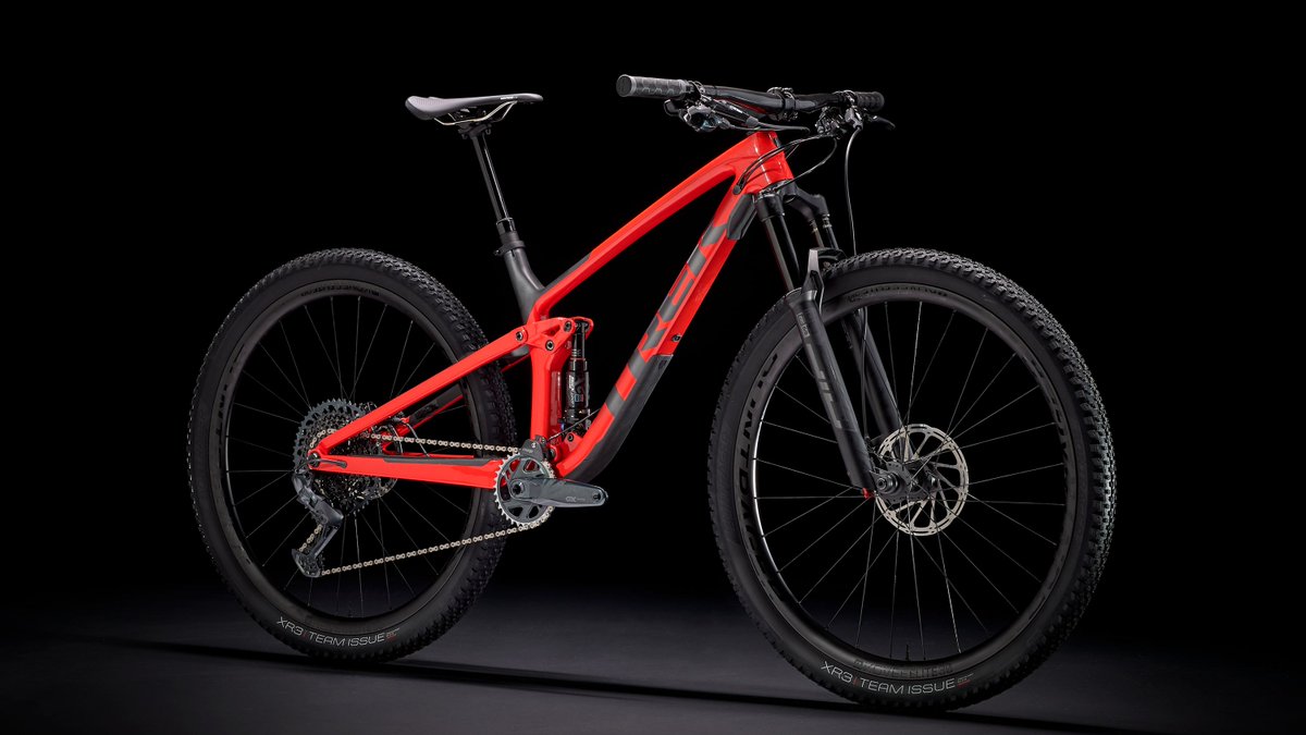 Top Fuel is a cross country race bike with a trail bike’s attitude. In the world of fast bikes born for dirt, this one’s just the right amount of fun.😈 🤘

See the NEW Top Fuel 9.8 for yourself: ➡️ trek.bike/Top_Fuel_98_20…
-
-
-
#TrekBikesZA #TopFuel #MTB #New #Fun #RideBikes