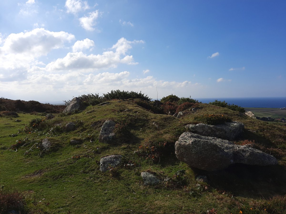 Some  #PrehistoryOfPenwith from Chapel Carn Brea earlier today.1. The large barrow/entrance grave/chapel remains at the top.2. The long cairn. 3 & 4. Hut circle/cairn with views out over Bartinney Downs and the Atlantic.