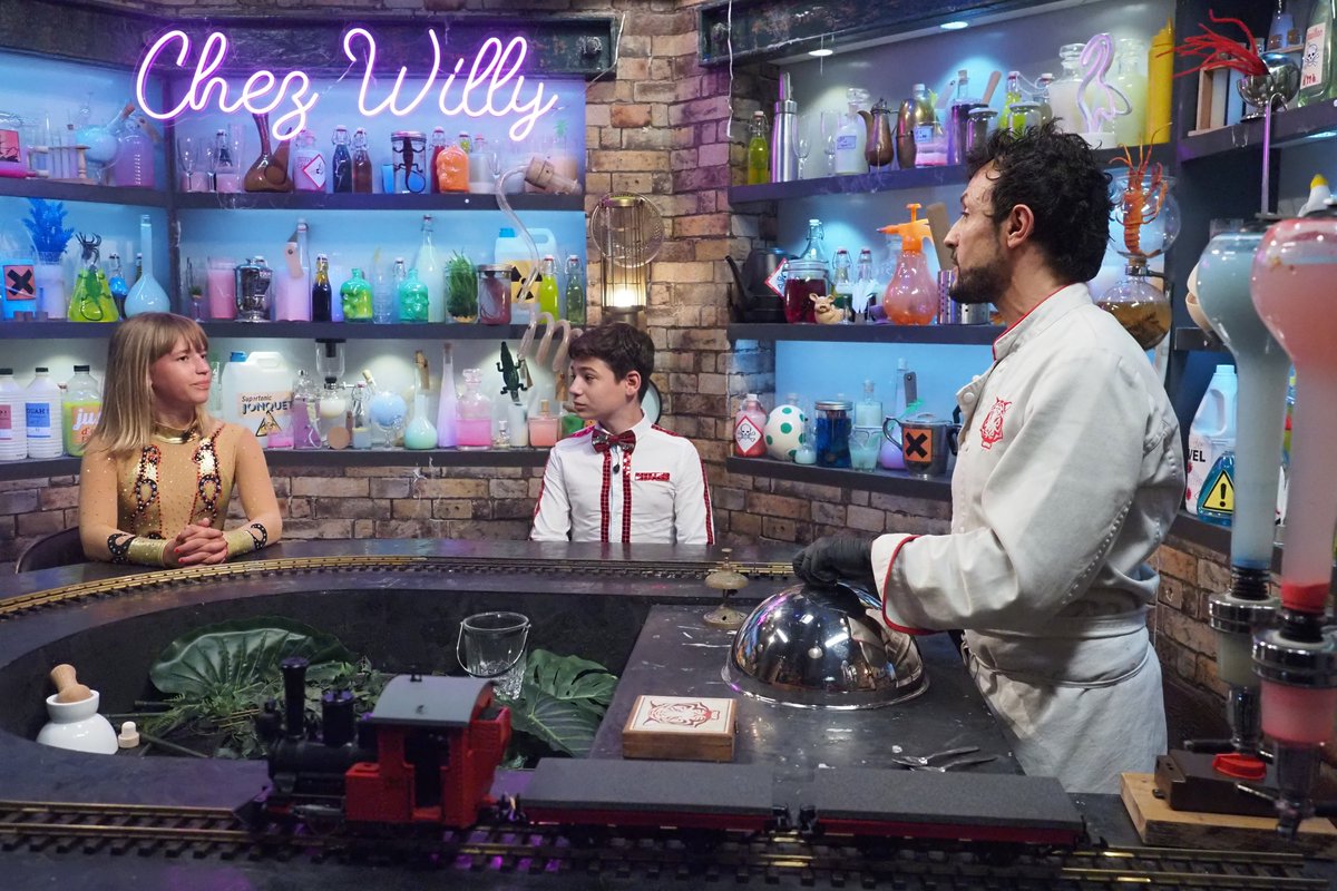 Alpfr's tweet image. JOUR J 🎉 #LACUISINEDEWILLY 

Le chef @Willy_Rovelli vous attend dès maintenant sur l'application gratuite de @francetv #OKOO pour vous faire découvrir ses plus grandes spécialités 🤢