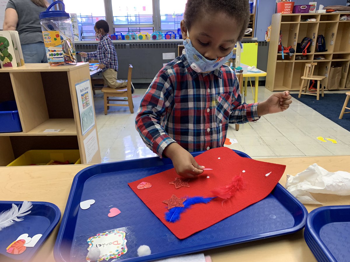 MsJessica_SBES's tweet photo. Working very hard in each center! In art, we are working on a friendship quilt to end the unit on Transition to School. In math, we are strengthening our fine motor skills as we make patterns using shape/colored blocks! In writing we are exploring letters in our name! https://t.co/z9ph90TI2P