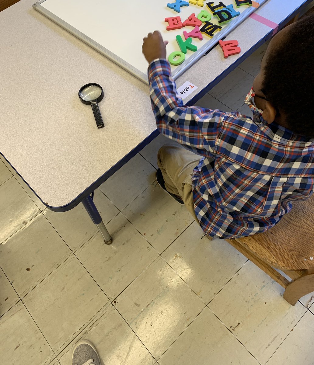 MsJessica_SBES's tweet photo. Working very hard in each center! In art, we are working on a friendship quilt to end the unit on Transition to School. In math, we are strengthening our fine motor skills as we make patterns using shape/colored blocks! In writing we are exploring letters in our name! https://t.co/z9ph90TI2P