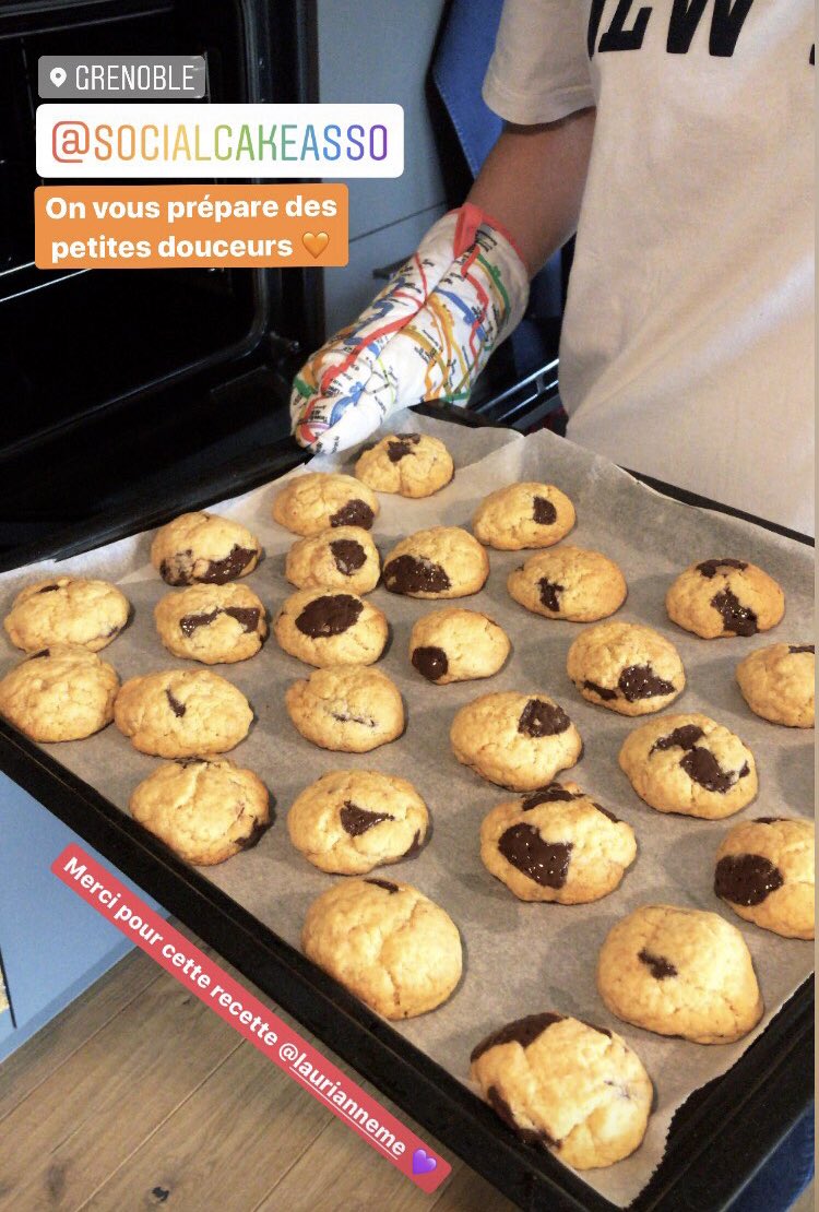 socialcakeasso tweet media