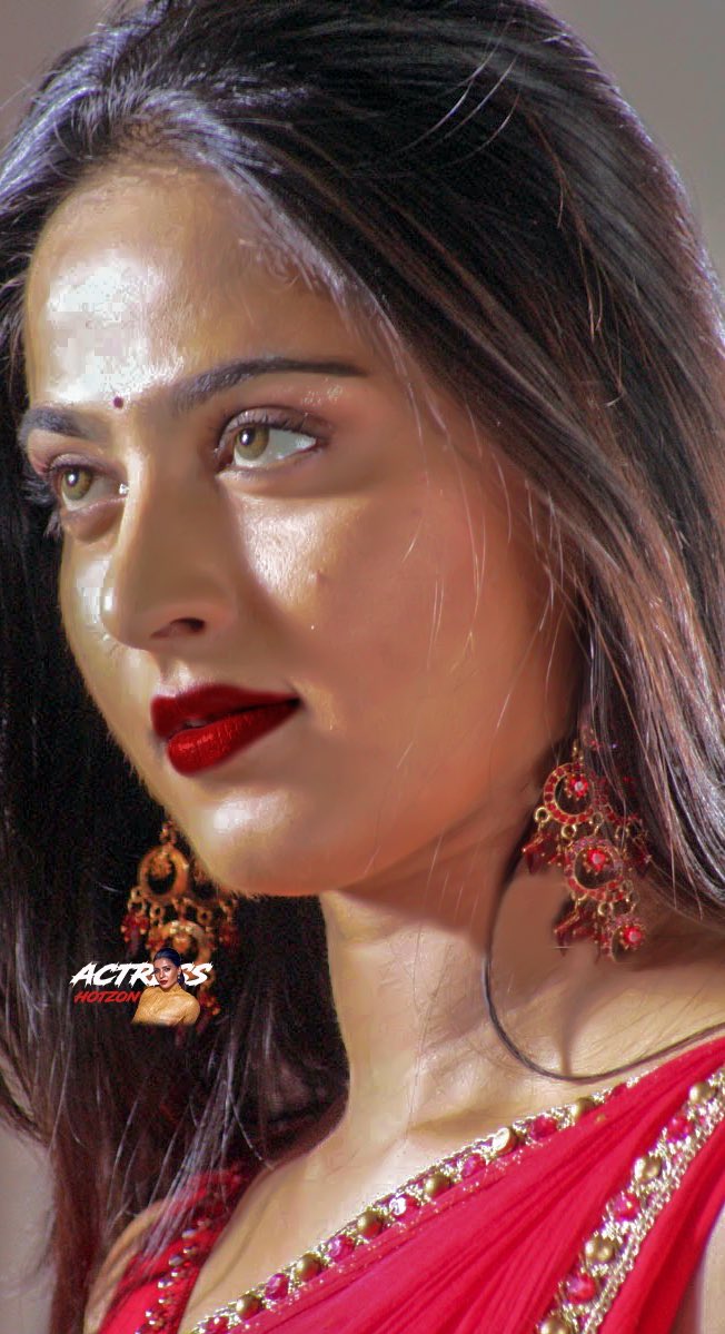 fasakactress's tweet photo. #hotanushkash #facefap #actress #ActressesDuniya https://t.co/ZWKw9c3Opd
