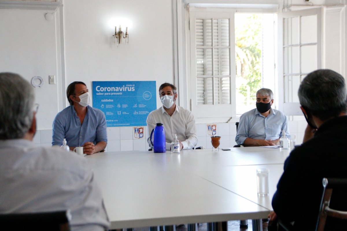 FedericoAchaval's tweet photo. Las actividades de culto son muy importantes para muchos ciudadanos. Hoy, junto a curas de distintas localidades de #Pilar hablamos sobre la importancia de poder volver a celebrar misa, siempre cumpliendo con los protocolos sanitarios para poder cuidarnos de la mejor manera. https://t.co/CQrnC8m1zW