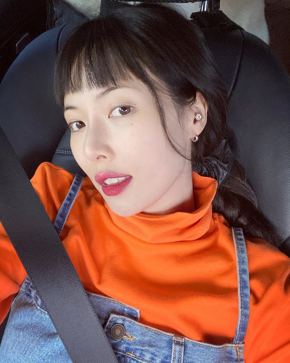 HyunA pics🍒 tweet media