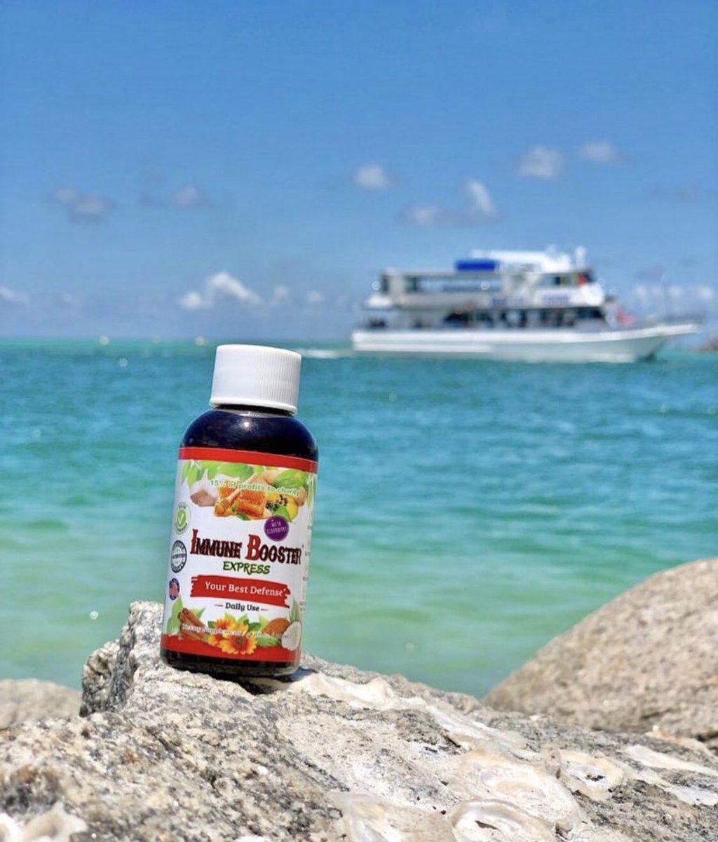 BprimeHealth's tweet photo. Boost or Beach? .... 💭
⠀
How about a Boost while you Beach 😏🌊

————
Vitamin D helps balance blood pressure, relieve stress, and facilitate immune system functions.
⠀
And it’s nothing the sunlight ☀️ &amp; our boosters can’t provide ;) #perfectcombo https://t.co/Y5I0zX2BYh