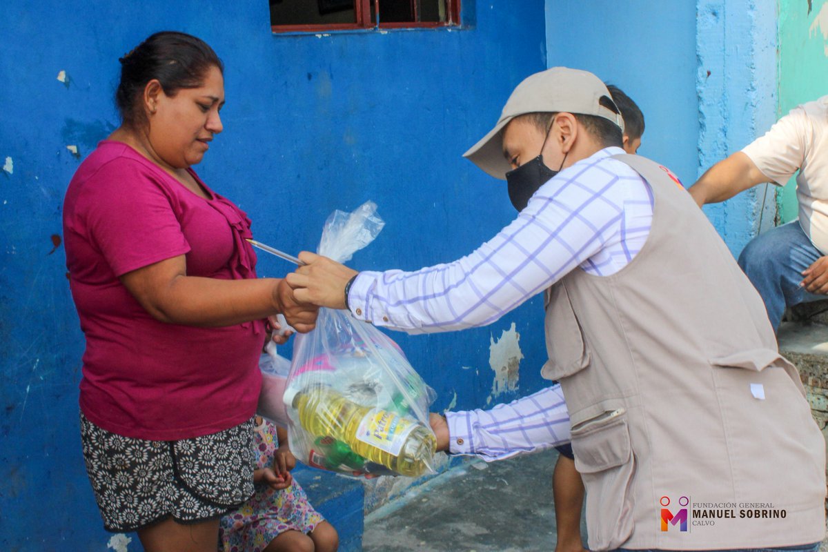 FundacionGMSC's tweet photo. En la @FundacionGMSC creemos en el desarrollo social de Tuxtla, desde la perspectiva de su gente, de la participación social e incluyente siendo uno de los pilares el #ProgramaCasaSegura en este tiempo de crisis económica para los que menos tienen.
#HoyEsTiempoDeAyudar https://t.co/T0rBJq3TXO