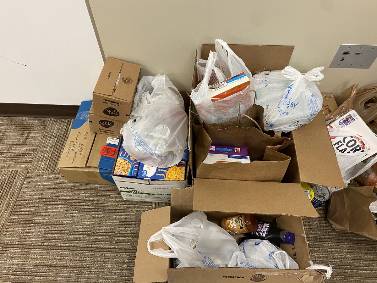 KaysLHS's tweet photo. We currently have such a great start to the food drive. We are only half way through the month. Keep up the good work and bring in some non perishable items. #proudofthepride https://t.co/WBcezyNFLA