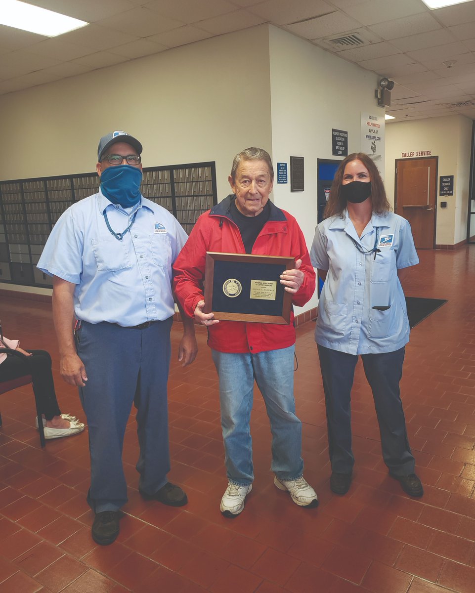 NALC_National's tweet photo. Longtime member Donald Hildeman honored for 70 years of NALC membership! Appleton, WI Branch 822 President Jeff Leeman and Secretary Jeanine Griesbach presented Donald with a plaque.

Congratulations, Don, and thank you for your service. #UnionStrong https://t.co/o2cKOtSbKm