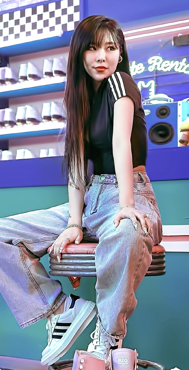 201015 TRAVEL CONCEPT PHOTO

bit.ly/373WtL8
bit.ly/37iGold

#마마무 #휘인