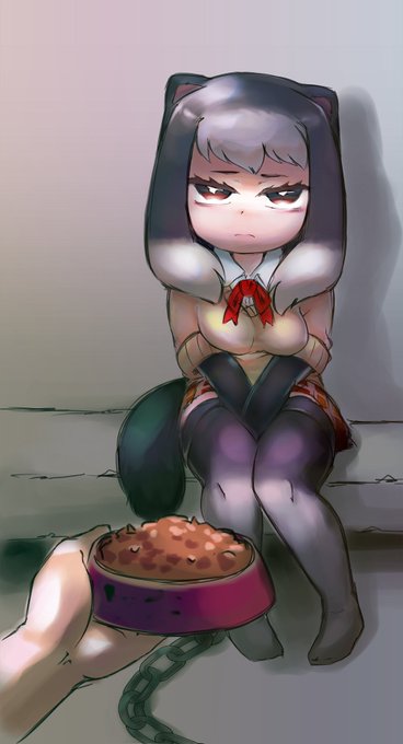 おうちでご飯をご馳走になるマーモットさんです 