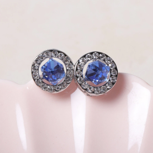 abphilosopher's tweet photo. 95% OFF / US$ 1.02
Classic Cubic Crystal Earrings
Main Color: Purple, Blue, White
#sale #Earrings #Earstud #jewelry #womensfashion #giftforher #fallfashion #womensjewelry #onlineshopping #Affiliatelink
👇👇👇
https://t.co/QUhMvcPbs7 via @pinterest https://t.co/n7oUjTTe5T