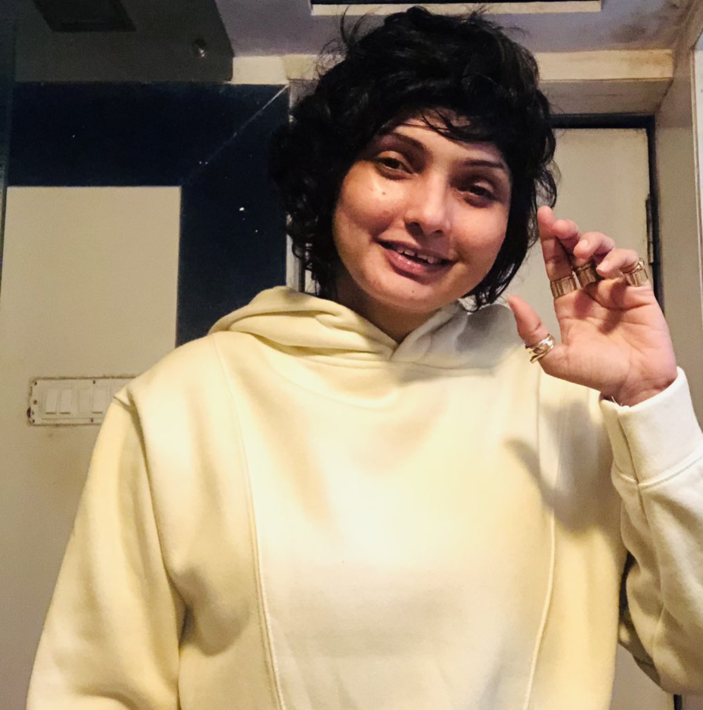 FRanawat's tweet photo. Let’s hope for the best 🙏🏻 #bollywood #Thriller #preproductiontime @manisharanawatM @RanawatManisha https://t.co/pWf1vDvjfc