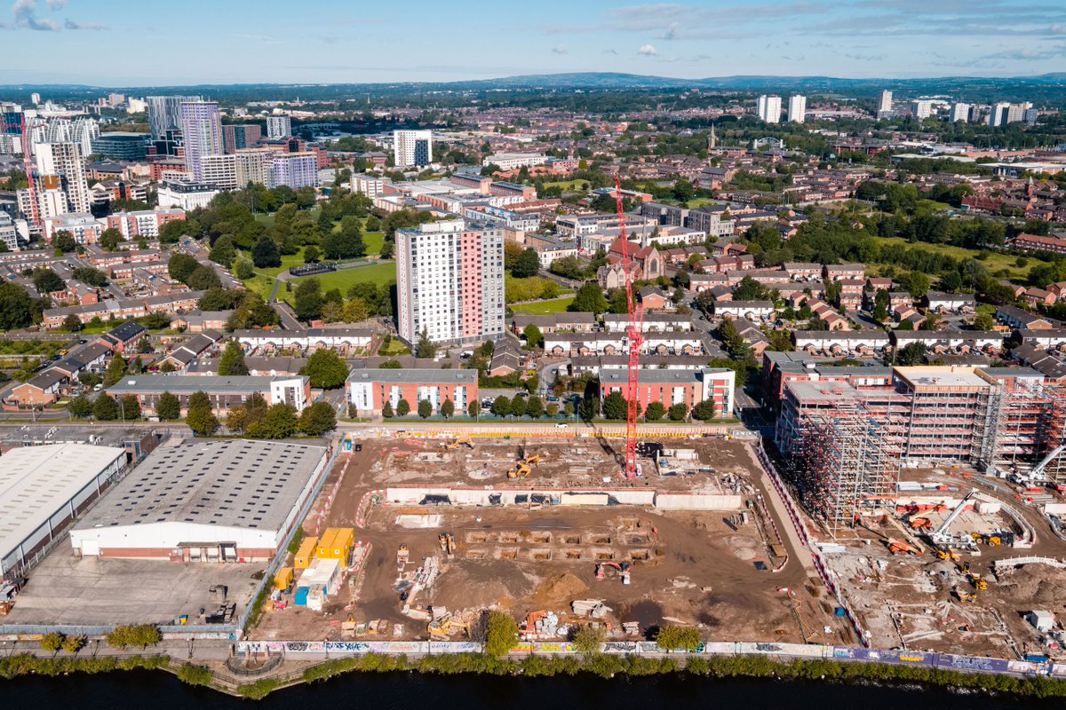 Drones are perfect when it comes to showing the progress of the development sites <a href="/FortisGroupUK/">Fortis Group</a> #Bridgewaterwharf 

#manchesterconstruction #manchesterskyline  #propertymarketuk #propertyphotography   #realestatedevelopment #drone #constructionuk #construction