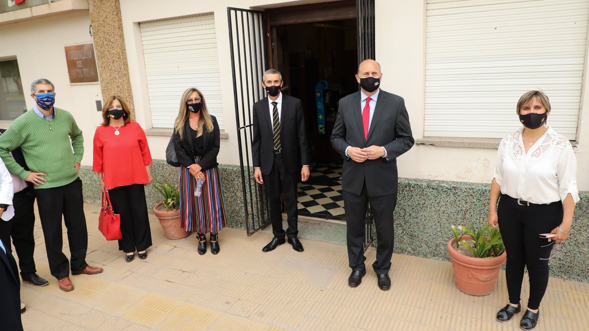 omarperotti's tweet photo. Inauguramos el nuevo edificio de los Tribunales Provinciales de #SanCristóbal, ciudad cabecera departamental, acompañados del presidente de la Corte Suprema de Justicia Rafael Gutiérrez, el intendente @horacio_rigo, legisladores y funcionarios provinciales.  #SantaFeDePie https://t.co/rcCRLkrtNP