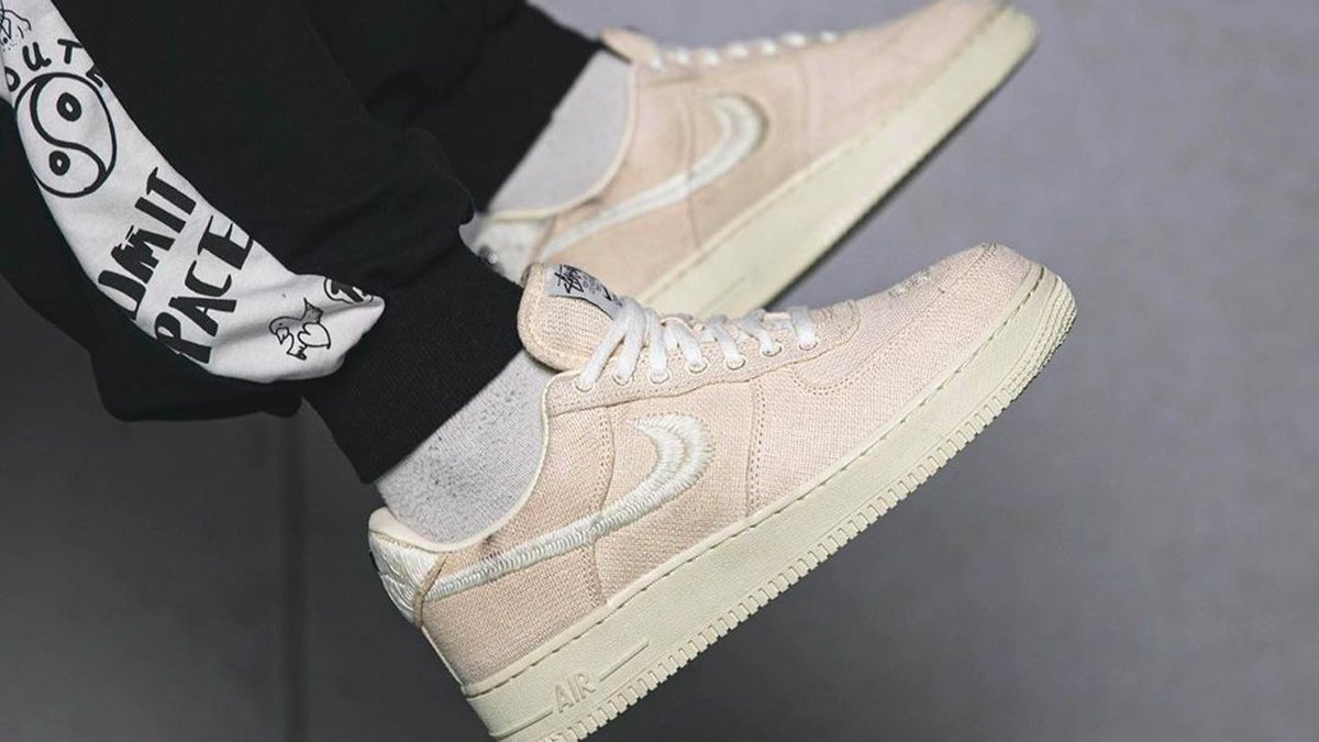 stussy air force on feet