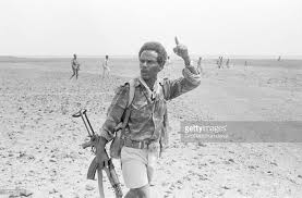An EPLA mechanized unit, allied with TPLF aka Weyane, attacked ELF. In less than a year, disillusioned ELF forces would be pushed out of  #Eritrea & into Sudan. Where they're forcefully disarmed by the Sudanese Govt.Marking the end of ELF as a fighting force.