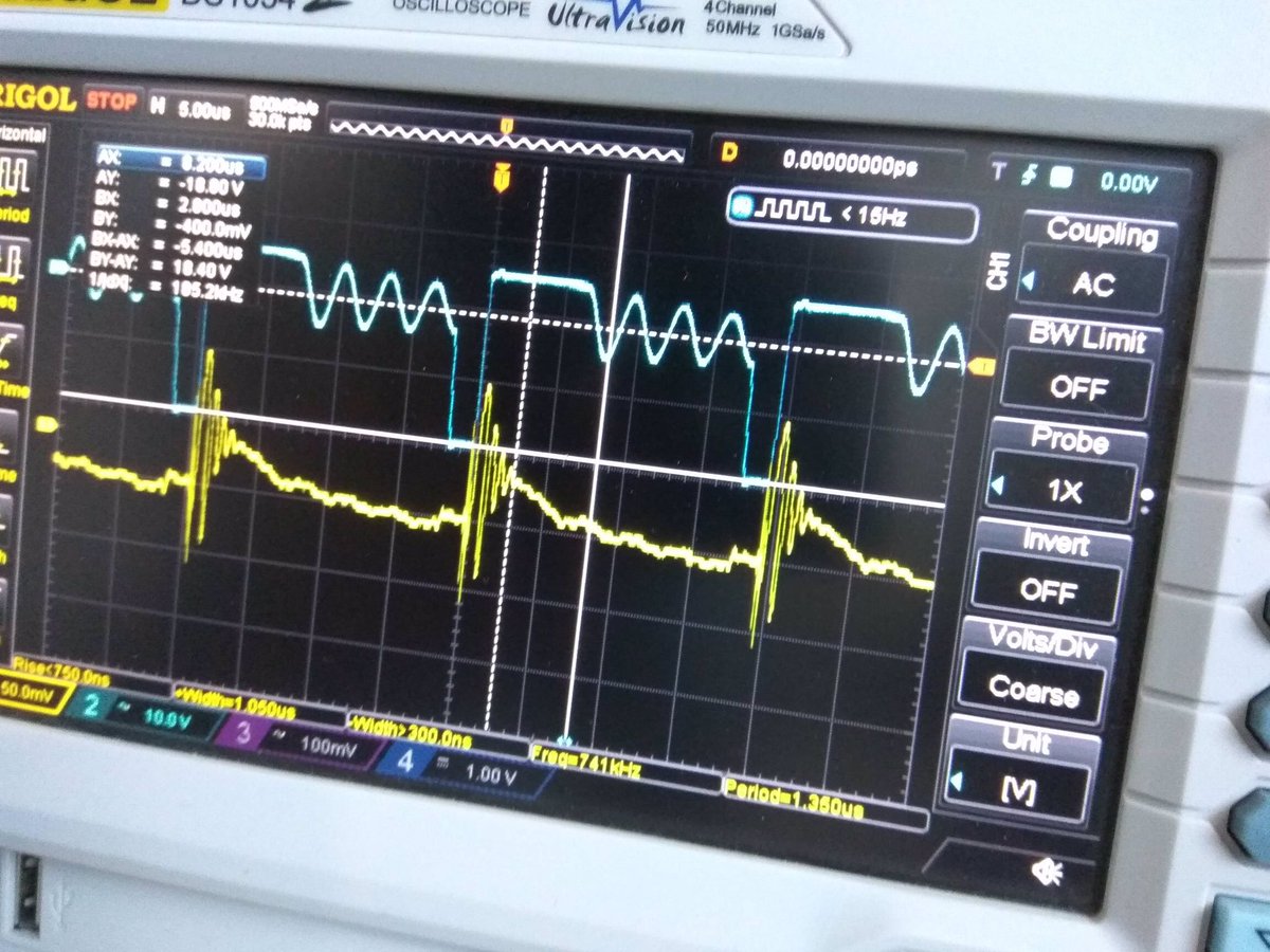 zmarketengineer's tweet photo. Call me crazy but the ringing on a HV fly-back converter is similar to the #stockmarket the signal over shoots and rings down into a stable state... 🚀 then consolidation. #powerdesigner #electicalengineer @ThomasHealy47 a nerd after my own ❤️ would love to see some $HYLN boards. https://t.co/HiwuQ2FVvk
