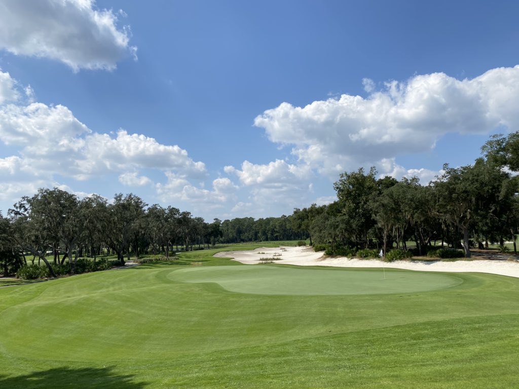 StephenTucker7's tweet photo. First member event of the season @FSOrlando today. Very pleased with green speeds and the Platinum Paspalum on 16 couldn’t look any better! https://t.co/Wwbdz9aouK