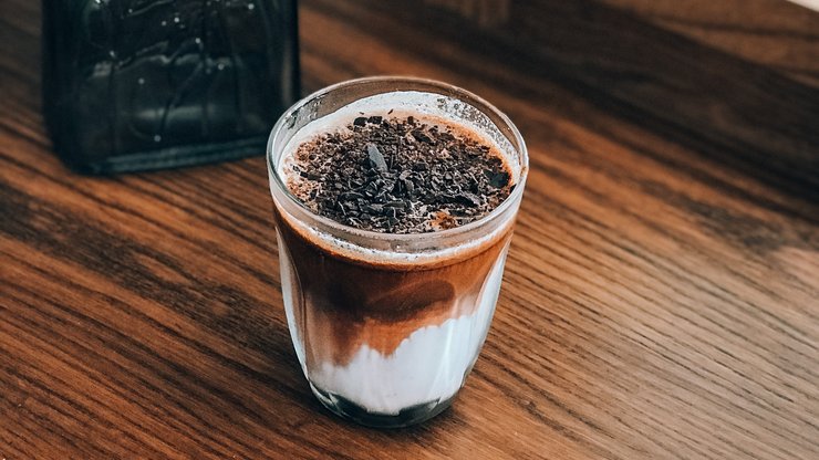 readmeSocialTH's tweet photo. ร้านกาแฟน้องใหม่แถว #ชะอำ "Diamond Dust - Coffee House"
ร้านตกแต่งเหมือนบ้าน ดูอบอุ่น พร้อมกับกาแฟและขนมหลากหลายเมนู https://t.co/YM3iLQnKMl
เครดิต@ ToonNii Review (ตูนนี่)📸
#readmeth #รีวิวคาเฟ่ @aroii @CafeStoryTH @Kin24hrs https://t.co/CbOxScJ4i9