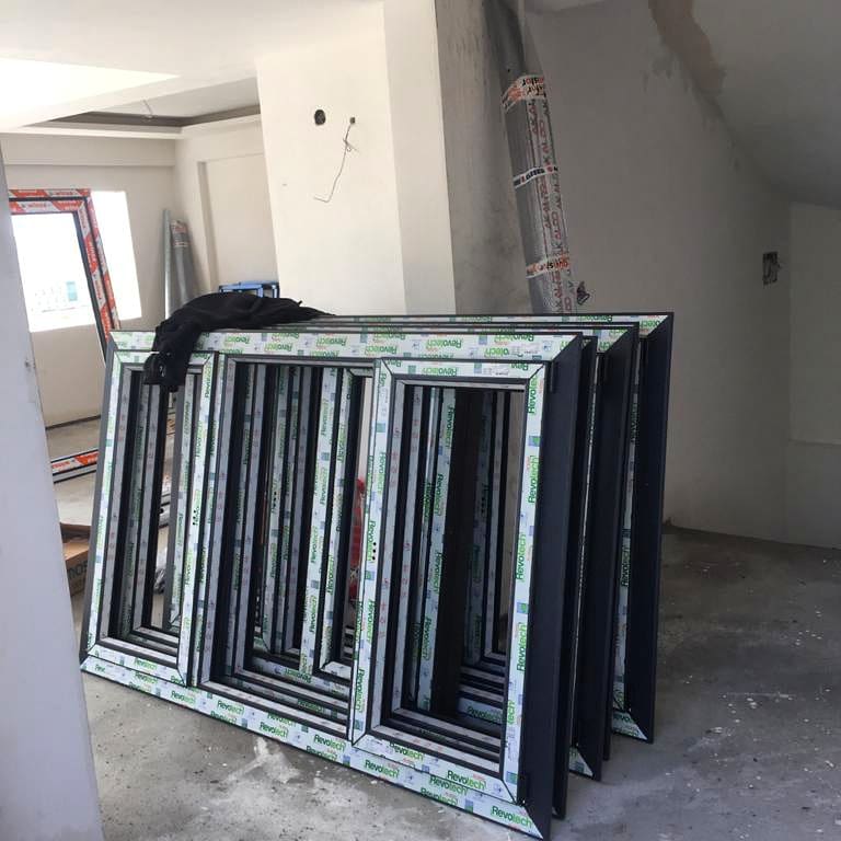 gunpentr's tweet photo. Winsa #Hebeschiebe #Revotech doğrama montajımız #GünpenÇalışıyor
#HayataGünpendenBak #Winsa #Pencere #CamOda #CamBalkon
#WinsaCamlamaSistemleri #Günstor #OtomatikPanjurSistemleri #KatlanırSürgülüCamlama #KaliteTesadüfDeğildir #SizİsteyinBizYapalım #Since1992 https://t.co/QqfaFfw6wA
