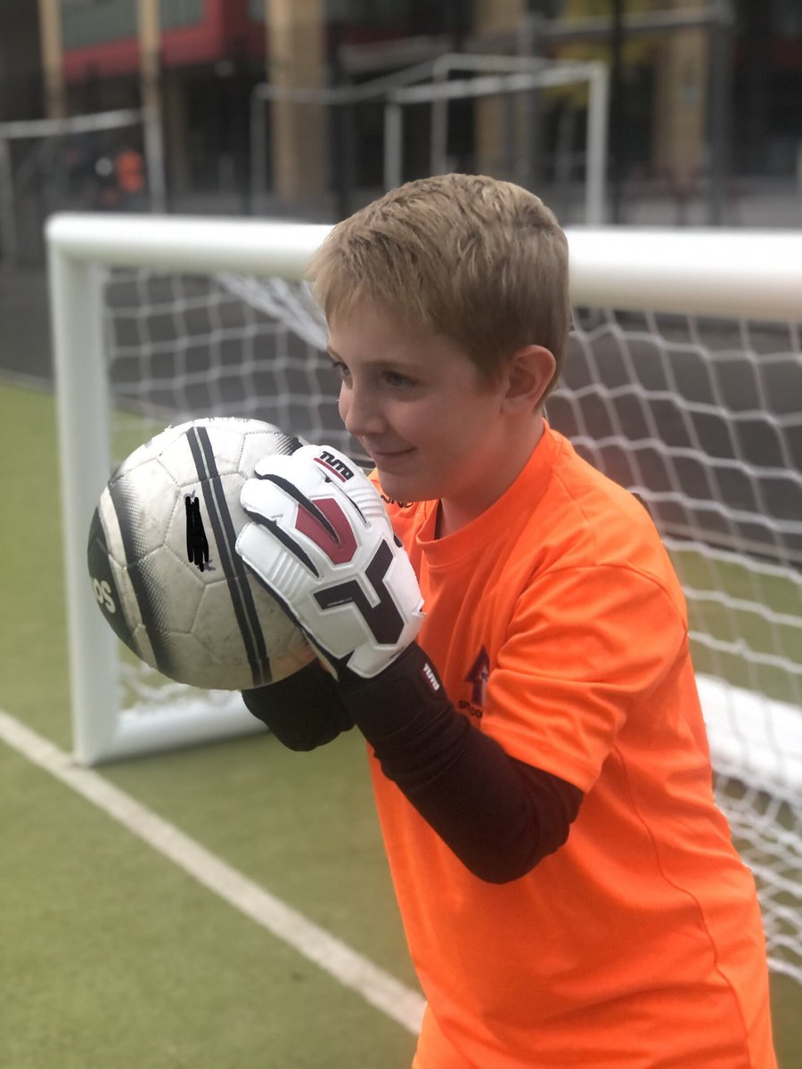 Steven Lander tweet media