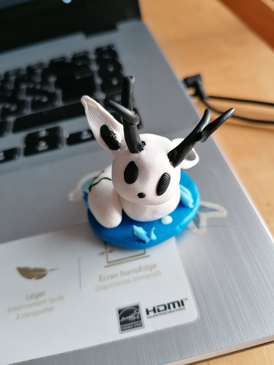 JackLunacy's tweet photo. Brindille de Hylda en patte fimo 👌🏻💙

#créations #fanart #hylda #brindille #pattefimo #photo #artisanal https://t.co/NCJjbXVA6f
