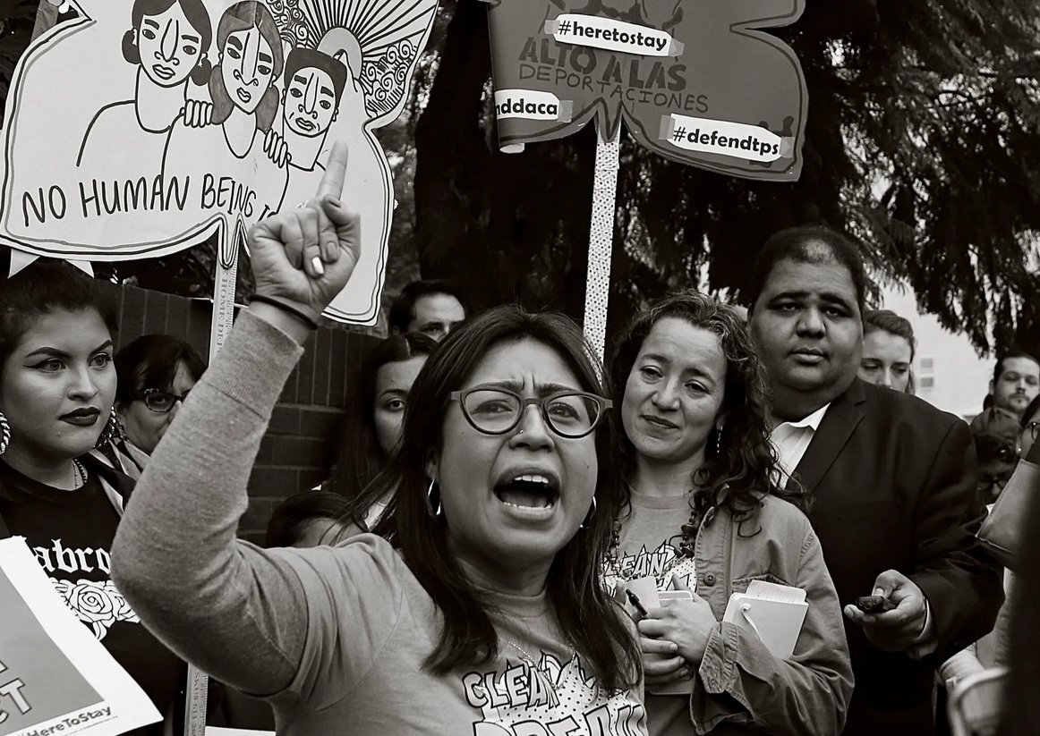 BaruchMarxe's tweet photo. Look who became one of #USAToday's Women of the Century! https://t.co/BQqpIV8UgZ
#WomenoftheCentury #MarxeSchool #BeBaruch #Baruch #BaruchCollege #BaruchPride #MarxePride #MarxeImpact #DACA #Dreamers #immigration #MarxeAlumni #NYDreamers @UNITEDWEDREAM United We Dream https://t.co/VLJzuWjk5m