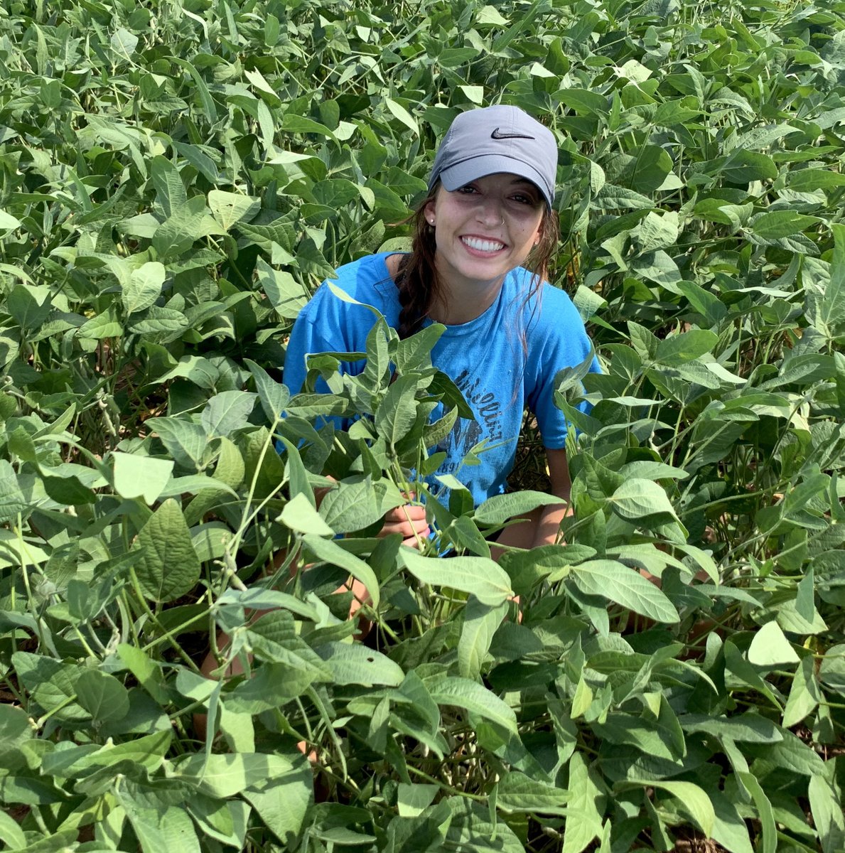 Congratulations to May 2020 graduate MS graduate, Sarah Kezar! Sarah completed her MS under the direction of Dr. Josh Lofton and is currently pursuing her Ph.D. in weed science at Texas A&amp;M.