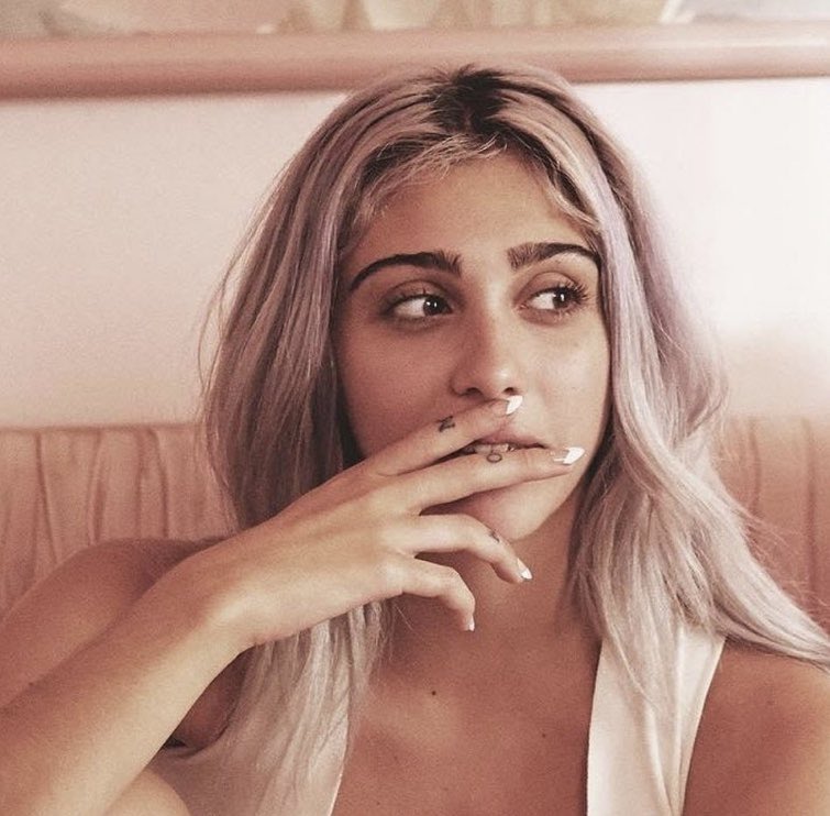 Happy Birthday to Lola Leon queen of bad bitch energy  