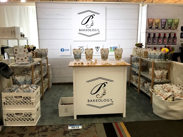 After going to <a href="/bakeology/">Bakeology</a> we just want one...more...bite! SpeedPro Los Angeles did an incredible job printing fabric displays and graphics for this bakery. Make sure to grab a crunchy cookie bite on #NationalDessertDay! 🍪
