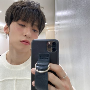 keonhee_br's tweet photo. Graças aos Moons, eu fiquei muito feliz e me diverti bastante! Obrigado🥳✨💗

#ONEUS https://t.co/tNngPPd4kC