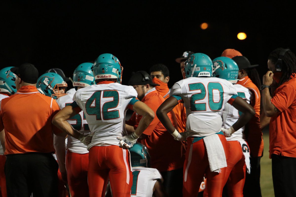 CoachJones05's tweet image. Love being on the field with these guys. #Run2Win #AFNF