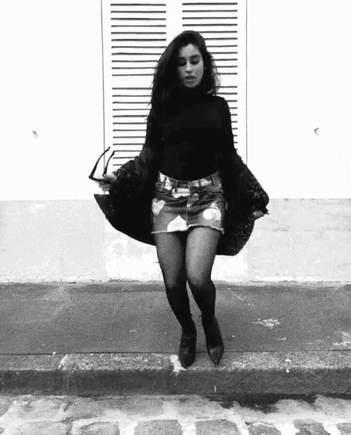 archivelauren's tweet photo. model https://t.co/31pZLcGMfF