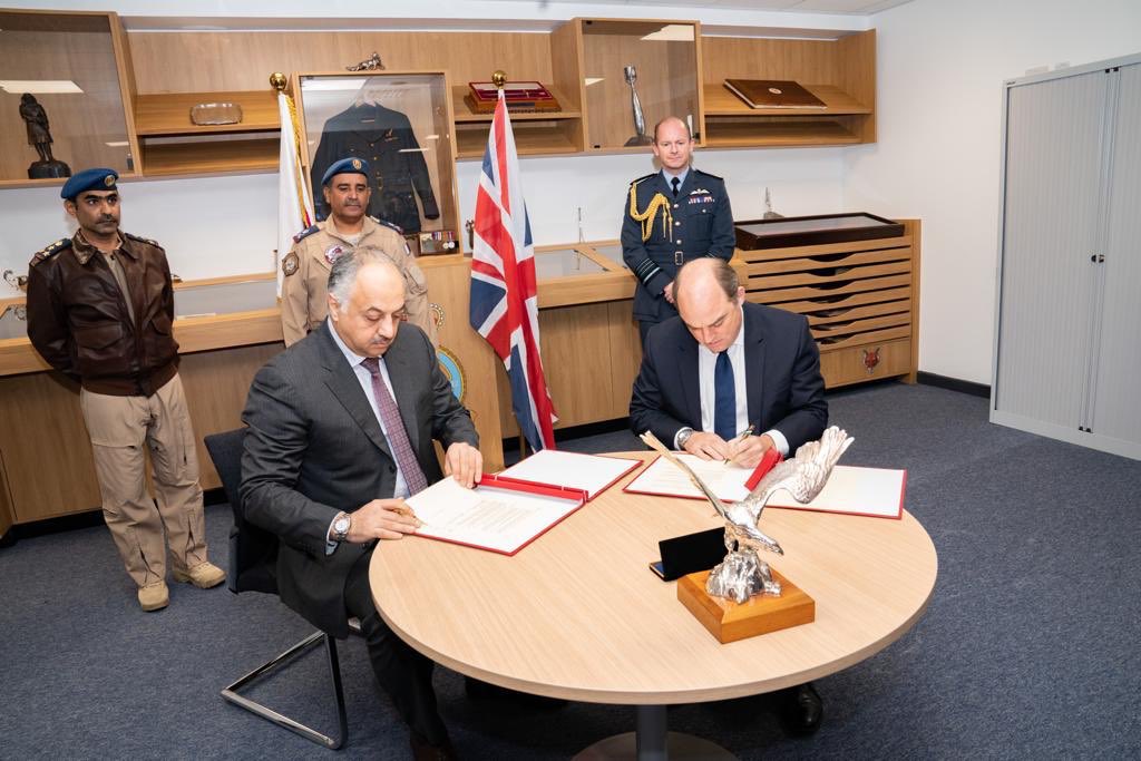 Warmest welcome to Dr Khalid al Attiyah in UK, a return visit reinforcing the strong personal and defence ties between UK and Qatar, including an inspection of the joint Typhoon squadron.

#UKinQatar
<a href="/MOD_Qatar/">وزارة الدفاع - دولة قطر</a>