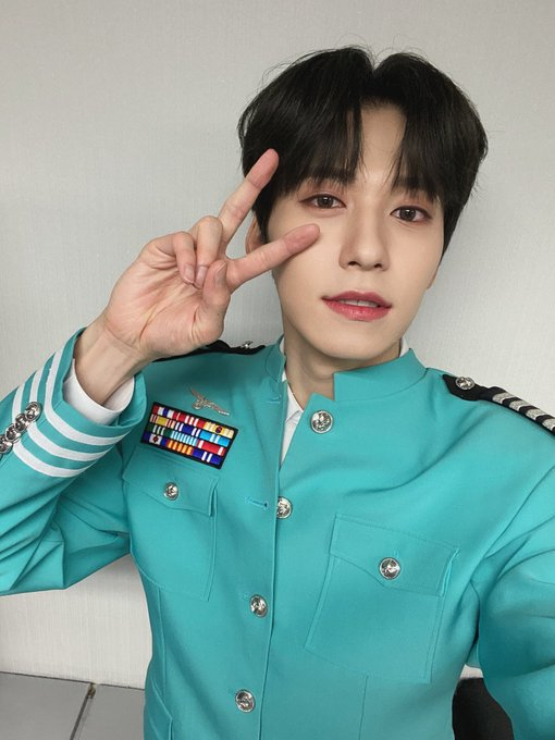 keonhee_br's tweet photo. {25.09.20} - Atualização do #KEONHEE no @official_ONEUS 

Moons! Vocês viram o comunicado sobre a Moonlit Night? Tô me preparando pra criar mais memórias incríveis com os Moons! Mandem muitas histórias, por favor!💗 Ah, e vocês viram o evento das polaroids!?!?

+ https://t.co/cVoQbbFCkz