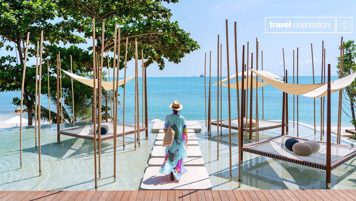 Drift at the beach
Lose yourself while gazing out to the Gulf of #Thailand. Laze, &amp; refresh at the beach bar and poolside as you watch the world go by @SixSensesSamui 
#sixsensessamui #kohsamui #thailand #privatevillathailand #villasinthailand #luxurythailand #alternativetothemed