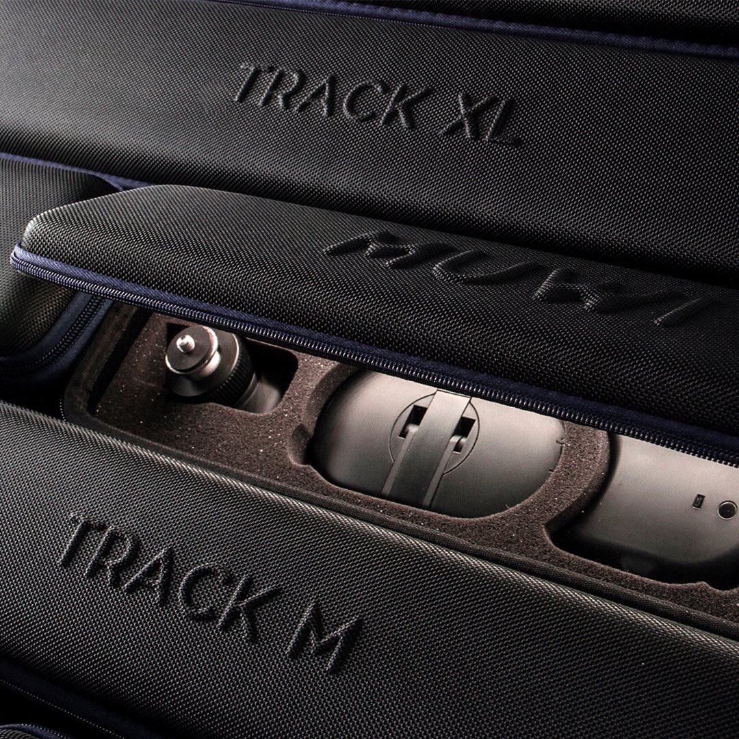 Boost your filmmaking experience with Muwi Packs. Muwi and its modular and compact add-ons fit right into your specially designed Carry Bag or backpack.
Enjoy taking your camera slider with you everywhere.🌎 #muwimotion #muwi
#dslr #dslrcamera #dslrvideo #motioncontrol #timelapse