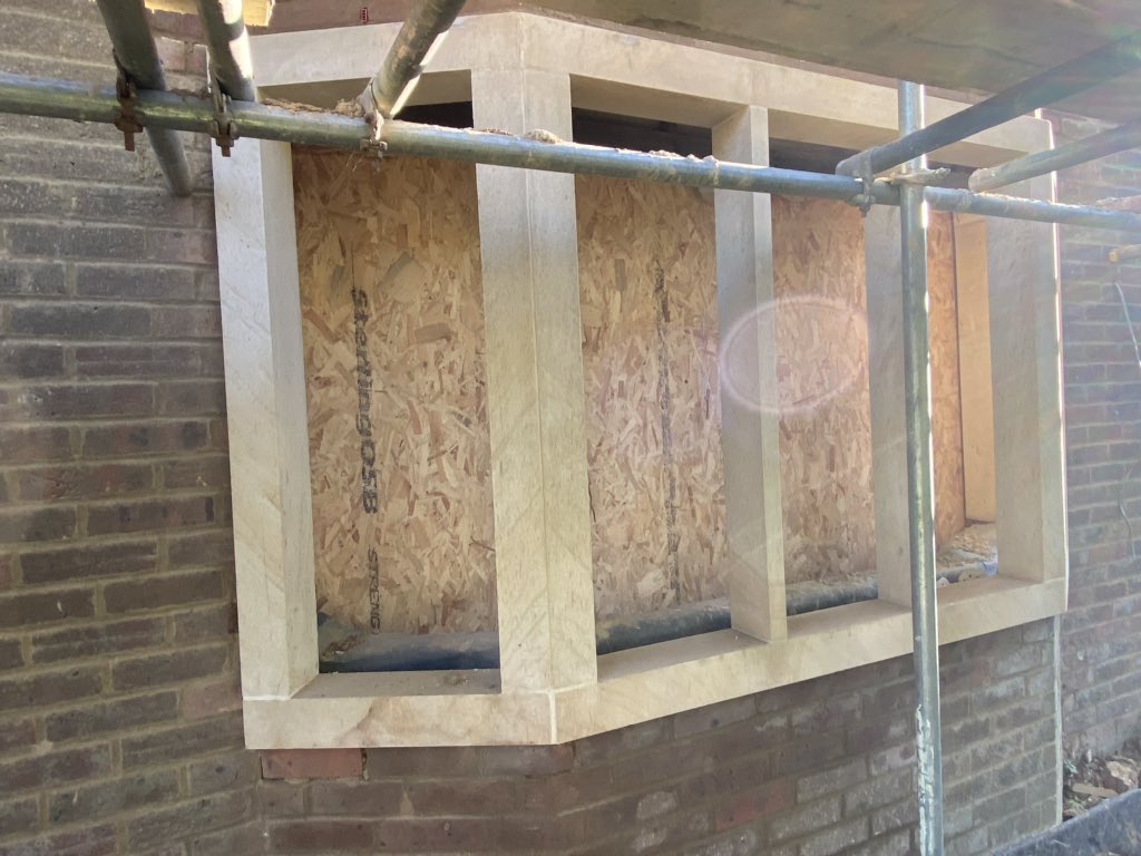 StoneworksL's tweet image. London Stoneworks is bringing back to life this old property.
Window surrounds with natural stone.
Stone supplier @API_Stone