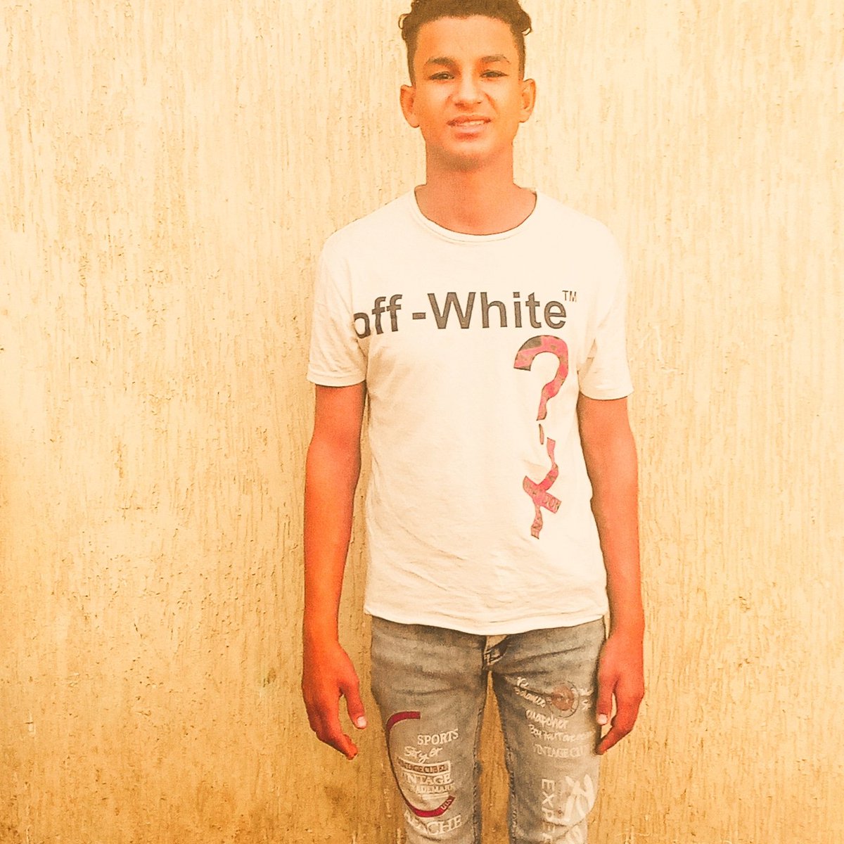 اللي هيااخد 🤔🔇عني فكــره وحشه☠☠🔇🚬 ✋

       هديلو☠👊 التانيه هديه 🔇🔥😹😹🔥🚬
ٰۣ۫ۦٰ۪ۣ۫ۛۛۛۛﹻٰٰ۫۫٭