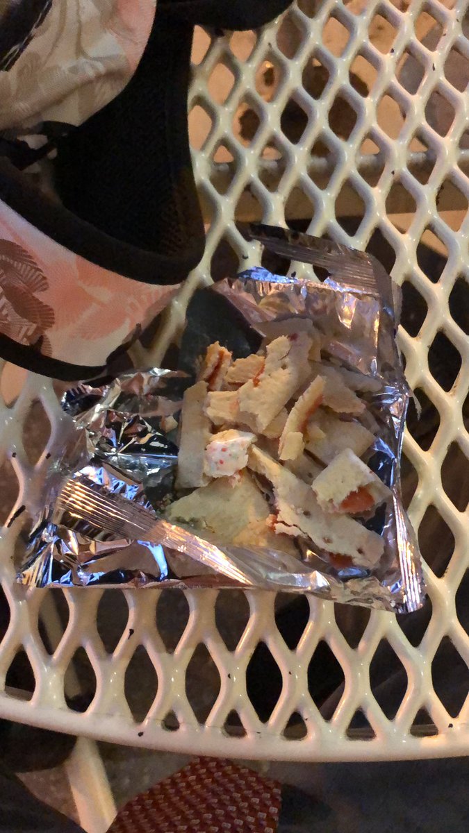 TallGlassofJosh's tweet photo. Do y’all eat PopTarts with the crust on or crust off?! 🤣😂 #TeamNoCrust https://t.co/2MvXUOKtbT