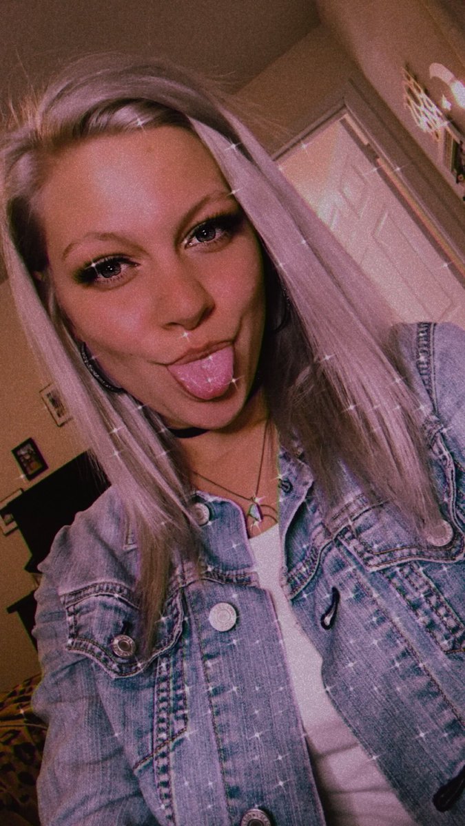 UrMainPritchh's tweet image. If I could live in this filter, I'd be content. ✨