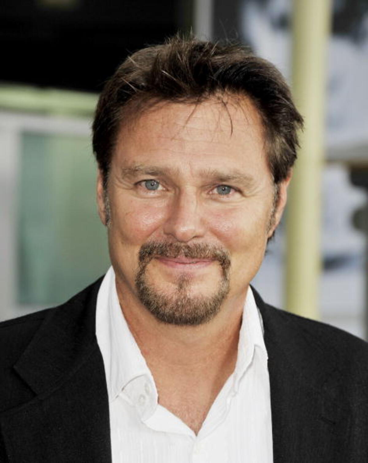 Happy Birthday to a actor who\s fun to watch and whom I watched on BJ and the Bear growing up. Greg Evigan. 