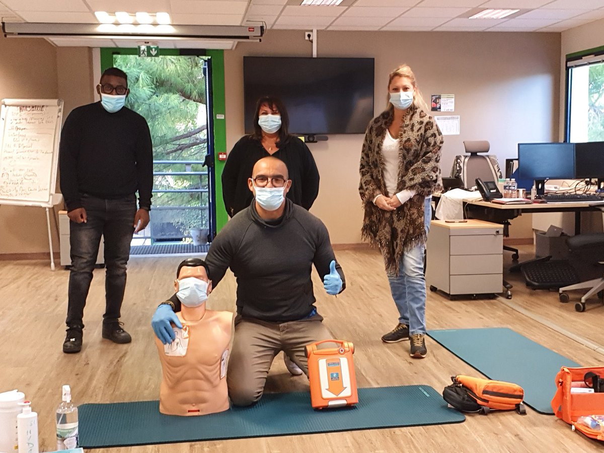 Mateudi_Ronan's tweet photo. Les équipes de programmation de #GRDFSE de Marignane #APPIPACA #DPPISE elles aussi mobilisées dans le cadre de la semaine #GRDFsecurite365
✅ Bravo à tous & encore 1 gd merci @stephane_farhat pour son accompagnement dans ces séquences @jpsaraillon @BuryAndrea @WLGaz @HMALINAUD https://t.co/CXOHlNFsAu