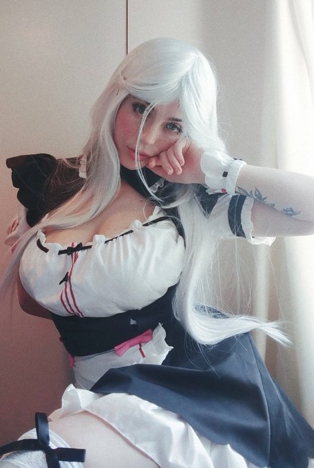 i am maid, what am i cleaning??? ♡(&acute;-﹏-`；) https://t.co/tcY069BU5J