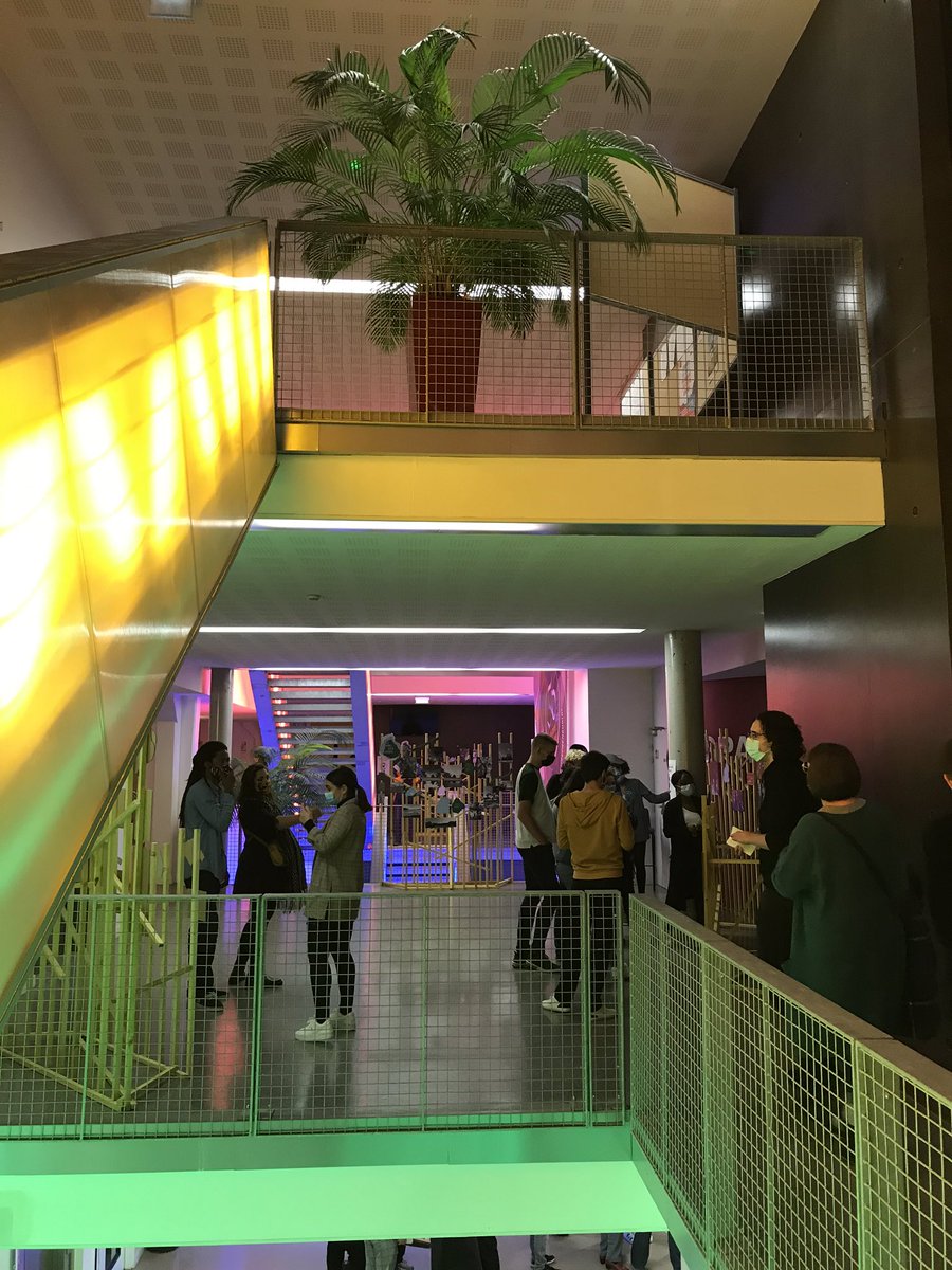 ENSIIE's tweet image. Très heureux d’accueillir pour la 2ème fois consécutive avec le @C19Evry l’exposition EVRY MON AMOUR réalisée par les étudiants DNMADe du @LyceeGBrassens 📸

Une belle soirée d’inauguration et d’échanges avec @VilledEvryCourc @Prefigurations @Caue91 et de nombreux visiteurs 😀