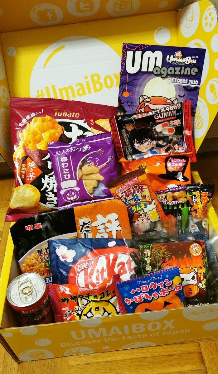 A_FictionAddict's tweet photo. Réception #Umaibox d'Octobre
Un peu déçue pour les kit kat goût sakura/saké, je les connais déjà et suis pas fan 😅
Les bonbons sont assez intriguants 😏😋 https://t.co/GlPfw2lLsP