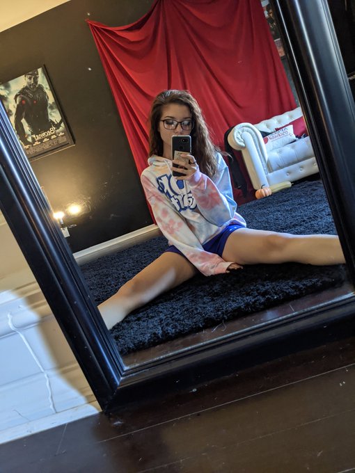 I got a new hoodie! I show what I'm wearing underneath on my onlyfans. If you're interested in #college<a href="/tag/college"class="tags"><span>#college</span></a>