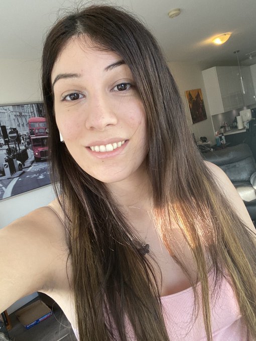 Smile 😃 or no smile?😊 #transgirl💕 https://t.co/D3yLBFB7Dp<a href="/tag/transgirl"class="tags">#transgirl</a>